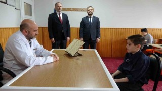 Kütahyada 11 yaşındaki Ömer Sabri 8 ayda hafız oldu