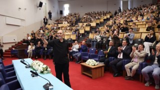 Kütahyada Neyin Peşindesin konulu söyleşi