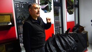 Kütahyalı öğretmenler Ahmet Uluçay müzesinde deri işleme sanatı hakkında bilgilendi
