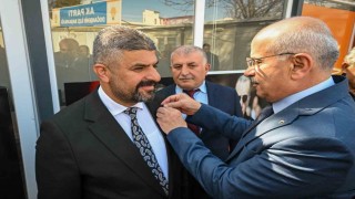 Malatyada CHPden istifa eden meclis üyesi AK Partiye katıldı
