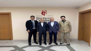 Malatyalı iş insanlarından İlim Yayma Cemiyetine ziyaret