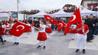 Manisada 23 Nisan Çocuk Bayramı kutlandı