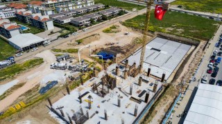 Manisada iş dünyasının yeni prestij merkezi Work&amp;Life için ilk kazma vuruldu