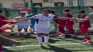 Mardin 1969lu gençler Elazığsporu alkışladı
