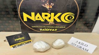 Mardinde uyuşturucu operasyonunda 3 kilogram metamfetamin ele geçirildi
