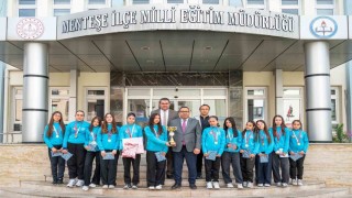 Menteşe Cumhuriyet Ortaokulu Hokey Takımı, Türkiye yarı finalleri yolunda