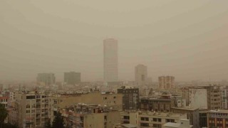 Mersin ve ilçelerinde toz taşınımı etkili oldu
