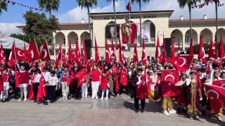Mersinde 23 Nisan coşkuyla kutlandı