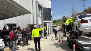 Mersinde trafik güvenliği için sürücülere uygulamalı eğitim