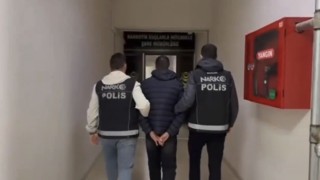 Mide ve bağırsaklarında uyuşturucu taşıyan şüpheli yakalandı