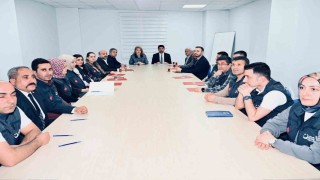 Milletvekili Ölmeztoprakdan hem kurumlara, hem millete yakın temas