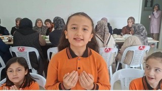 Minik Birsenin yemek duası gönülleri fethetti