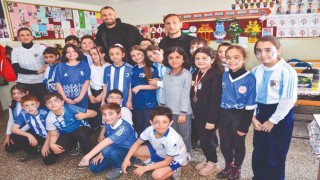 Mustafa Yumlu ve  Sefa Akgün çocukların çağrısını cevapsız bırakmadı