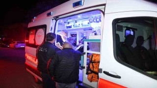 Nevşehirde Bu parkın lambası niye yanmıyor kavgası: 3 yaralı