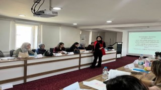 Niğdede Temel Yenidoğan Bakım Eğitimi düzenlendi