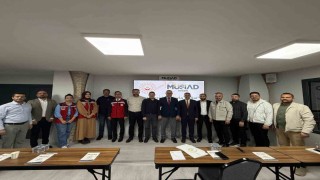 Niğdede yeni evlenen çiftlere yeni doğan destek çantası desteği