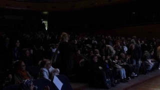 Ödüllü oyun Bursadaki festivalde sahnelendi