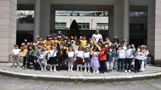 Öğrenciler dondurulmuş hayvan müzesini yakından inceledi