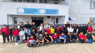 Öğrencilerin yüzü güldü, saçları şekillendi