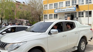 Okuldaki Şüpheliye Polis Müdahale Etti