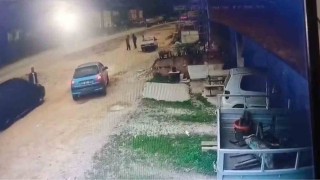 Önce konuştu, sonra çarptı: O anlar kameraya yansıdı