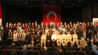 Oratoryoda  Zulüm tartışması