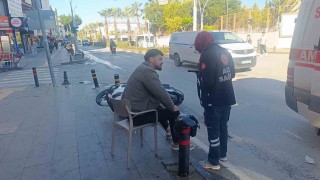 Otomobil ile motosikletin çarpıştığı kazada 1 kişi yaralandı