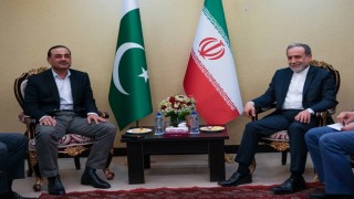Pakistan Genelkurmay Başkanı Munir, İran Dışişleri Bakanı Arakçi ile görüştü
