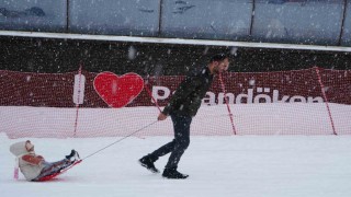 Palandökende kayak sezonu 30 Nisana kadar uzatıldı