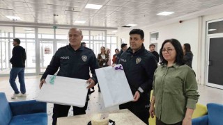 Polisleri olay var diyerek çağırdılar, pasta sürprizi yaptılar
