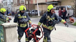 Prizde unutulan saç kurutma makinesi yangın çıkarttı, ekipler harekete geçti