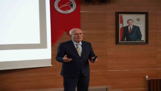 Prof. Dr. Ekrem Savaş: Avrupalılar, Müslümanlardan tercüme etmiş oldukları kitaplara kendi isimlerini yazmışlardır