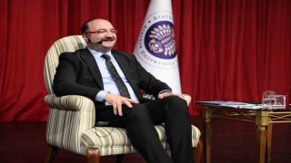 Rektör Hacımüftüoğlu, geleceğin hekimleriyle bir araya geldi