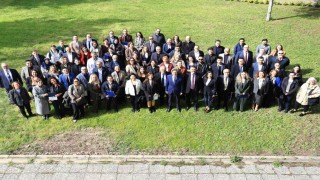 Rektör Yılmaz, başarılı akademisyenlerle bir araya gelmeye devam ediyor