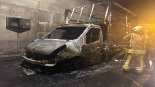 Sabiha Gökçen Havalimanının 2. pistinin altındaki tünelde araç yangını paniğe neden oldu