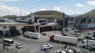 Sağlık Bakanlığından İrana ikinci etap insani yardım amaçlı tıbbi malzeme gönderildi