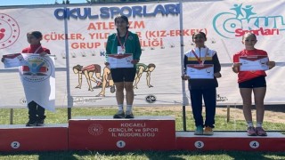 Sakaryalı atletler Bursa ve Kocaeliden derecelerle döndü