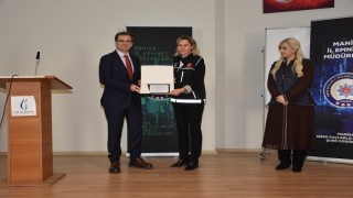 Salihlide üniversite öğrencilerine siber suçlar ve dolandırıcılık eğitimi