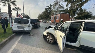 Samsunda 4 araçlı zincirleme kaza: 3 yaralı