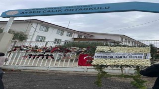 Samsunspor Taraftar Grupları, Ayser Çalık Ortaokuluna çelenk bıraktı