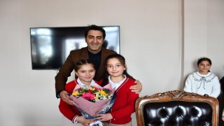 Sarıkamışlı öğrencilerden Oyuncu Beyinler turnuvasında gururlandıran başarı