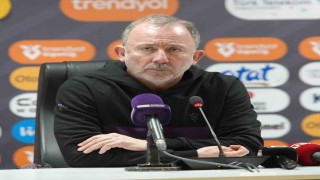 Sergen Yalçın: Mağlubiyetle ayrıldığımız için üzgünüz