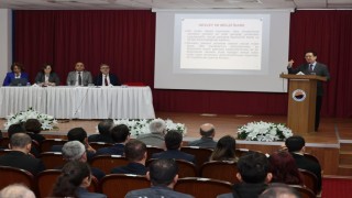 Sinopta Kamu Yönetiminde Güncel Konular paneli