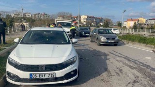 Sinopta zincirleme kaza: 1 yaralı