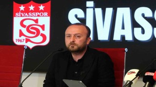 Sivasspor Başkanı Özçobandan taraftara çağrı