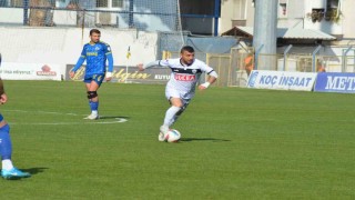 Sökeli futbolcu Taşdemir, yeşil sahalara veda etti