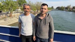 Sulama kanalına düşen çocuğu kurtarmak için zamanla yarıştılar