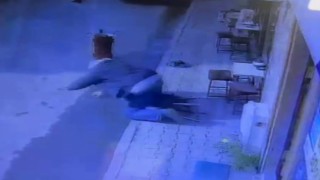 Taburede uyudu, yerde uyandı