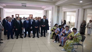 Taşkentte Yunus Emre Enstitüsü Türk Kültür Merkezi açıldı