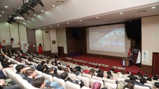 TOGÜnün düzenlediği tıp kongresinde canlı ameliyat heyecanı yaşandı
